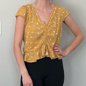 American Eagle Cropped Blouse